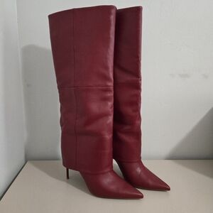 Steve Madden Smith Knee High Boot - Lipstick Red